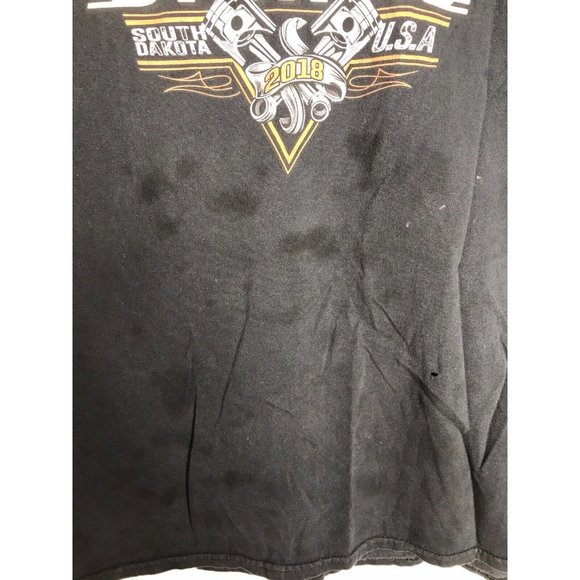 Sturgis Black Hills Rally 2018 Motorcycle Biker Men's 2XL Distressed T-Shirt - Picture 2 of 5